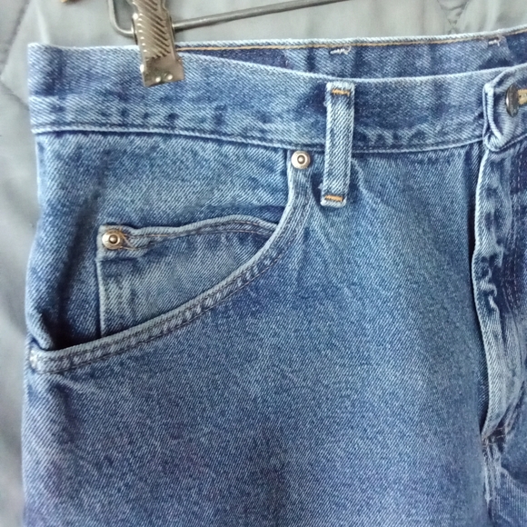 Women's Wrangler Denim Jean Shorts Distressed Style Raw Hem Premium Quality - Picture 2 of 12